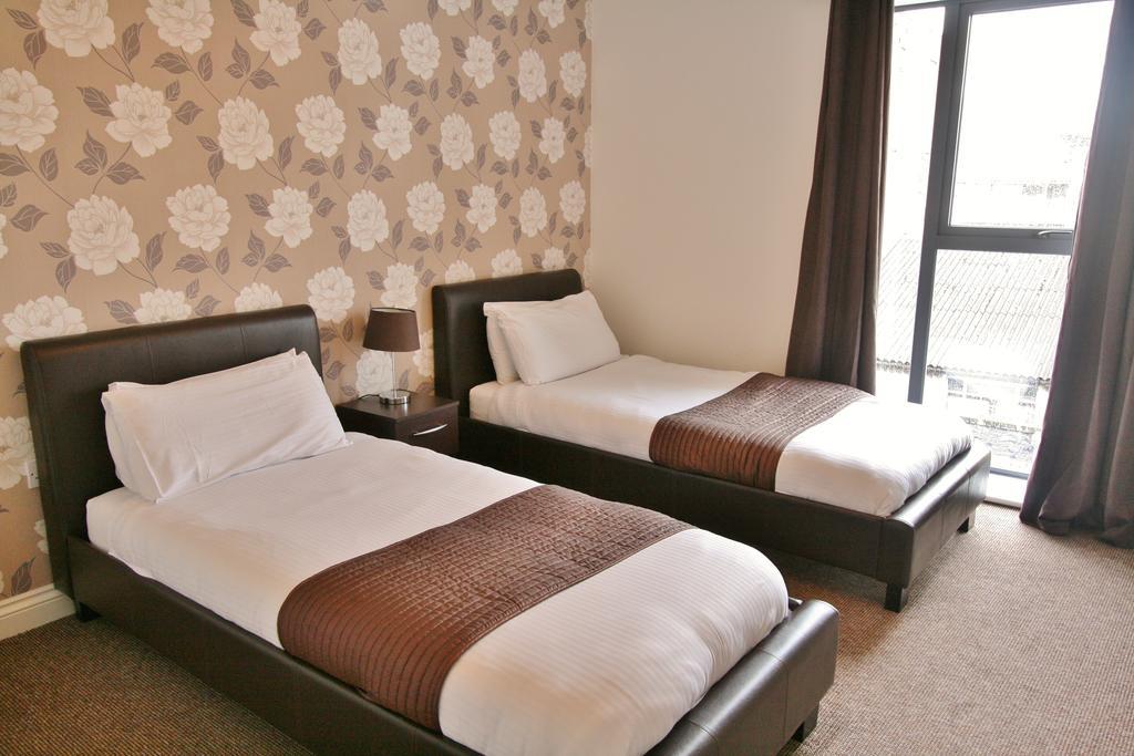 Central Hotel Cheltenham By Roomsbooked Экстерьер фото