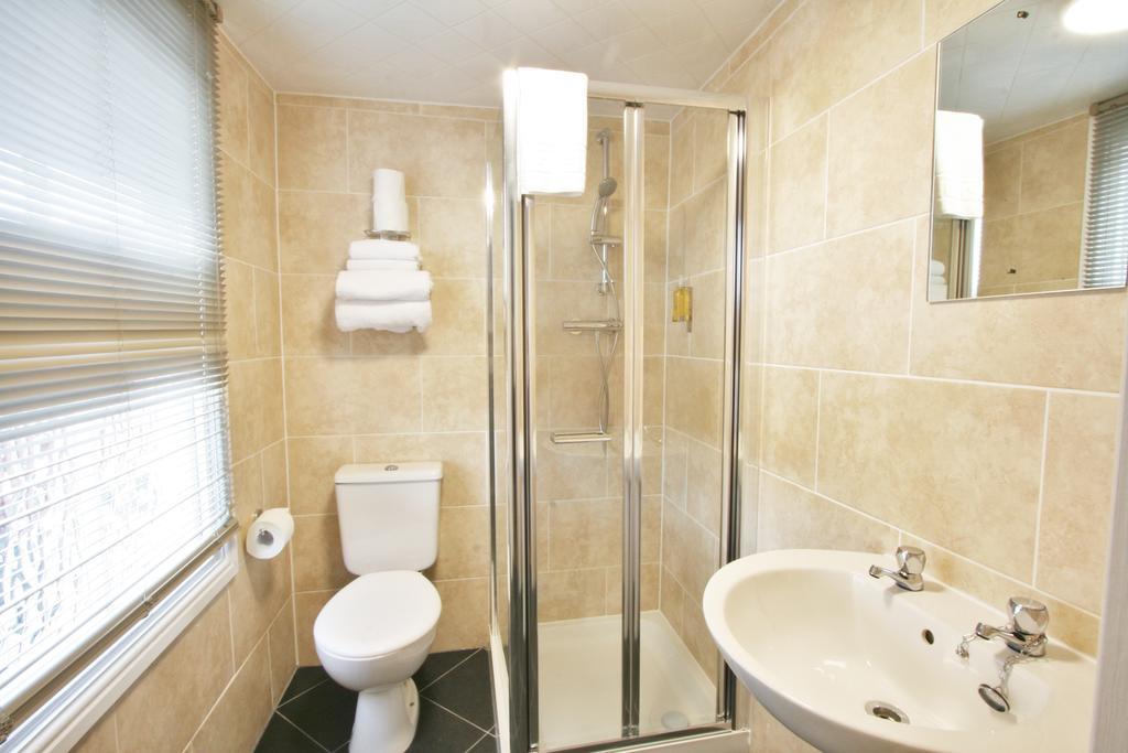 Central Hotel Cheltenham By Roomsbooked Экстерьер фото