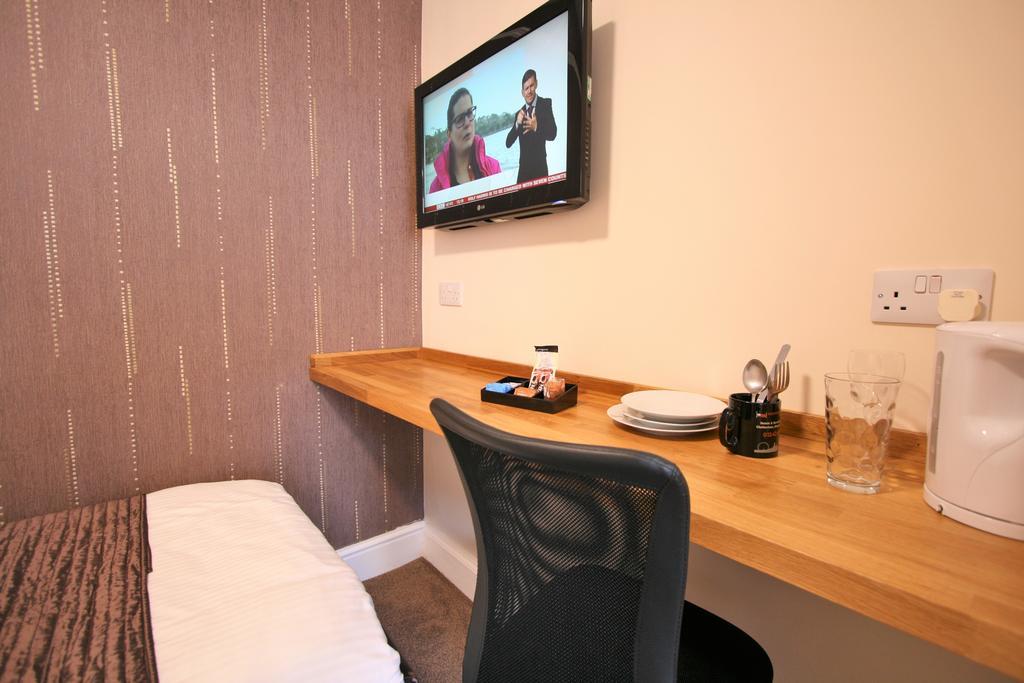Central Hotel Cheltenham By Roomsbooked Экстерьер фото