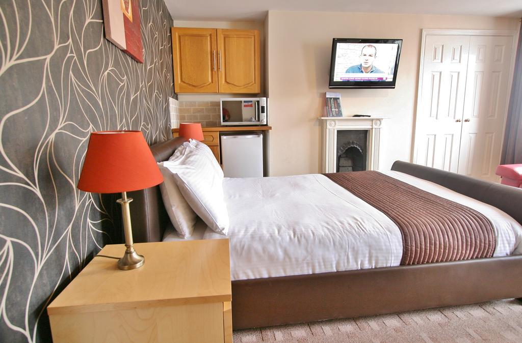 Central Hotel Cheltenham By Roomsbooked Номер фото