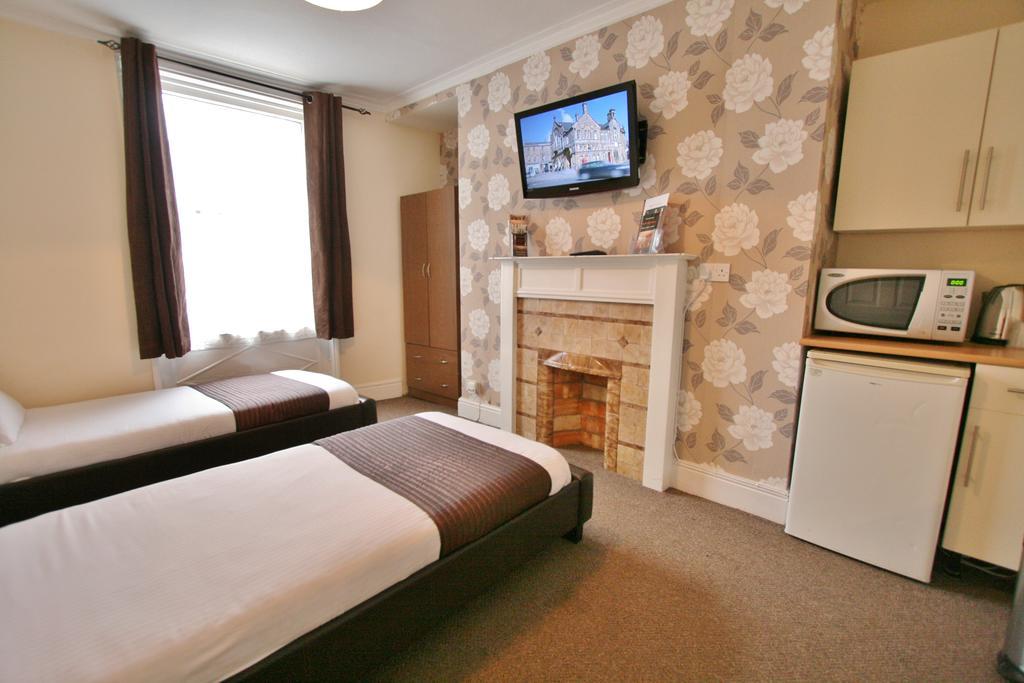 Central Hotel Cheltenham By Roomsbooked Номер фото